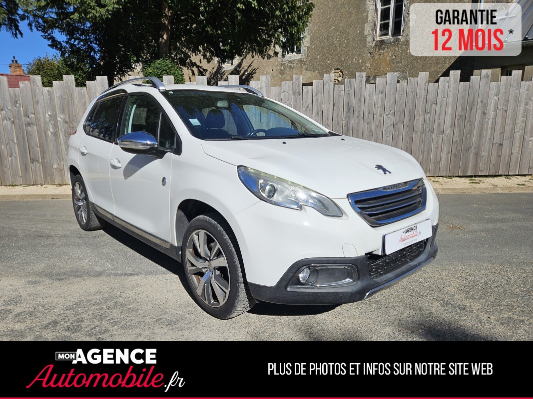 Peugeot 2008 1.2 PURETECH 110 URBAN CROSS BVM5