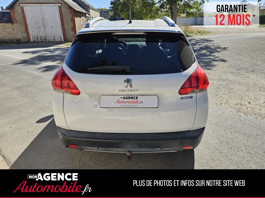 Peugeot 2008 1.2 PURETECH 110 URBAN CROSS BVM5