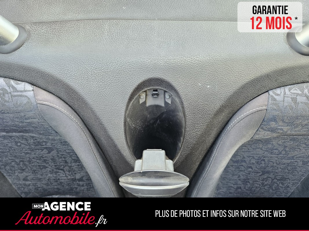 Peugeot 206cc 1.6 HDi 16V FAP 110ch QUIKSILVER BVM5