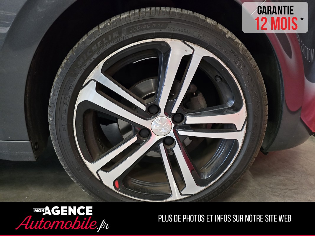 Peugeot 208 1.2 110 CV BVA GT-LINE