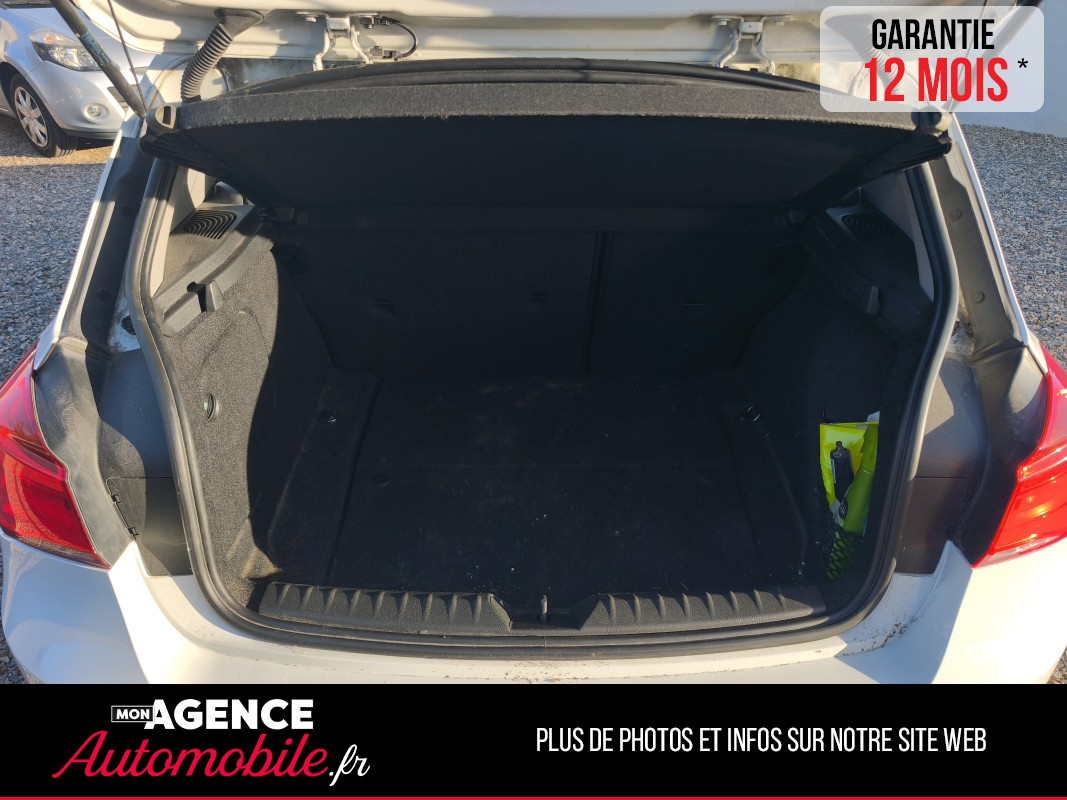 BMW SERIE 1 II 116I Lounge / Garantie 12 Mois