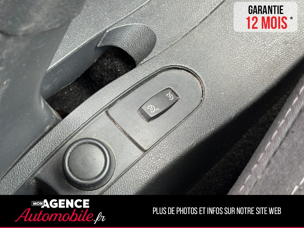 Renault CLIO III ESTATE 1.5 DCI 75 Ch TomTom * 1 ERE MAIN*KIT DISTRIBUTION 2025*REGULATEUR VITESSE / GARANTIE 12 MOIS