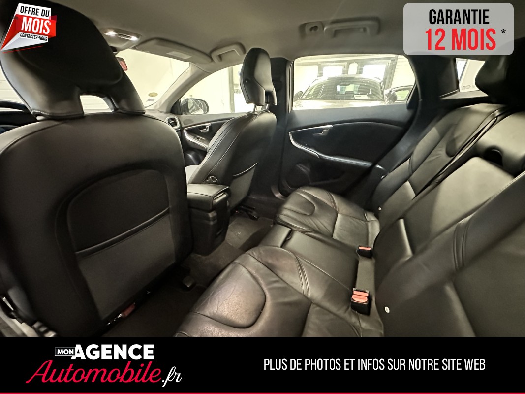 Volvo V40 D3 Momentum GARANTIE 12 MOIS