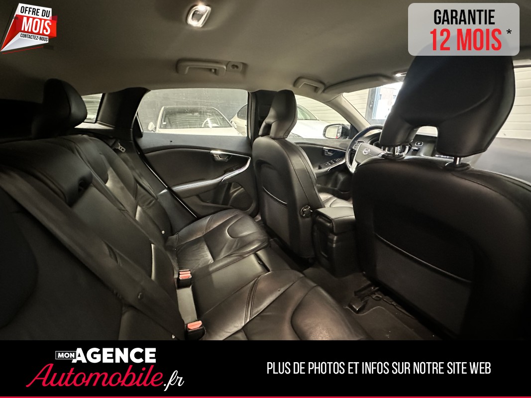 Volvo V40 D3 Momentum GARANTIE 12 MOIS