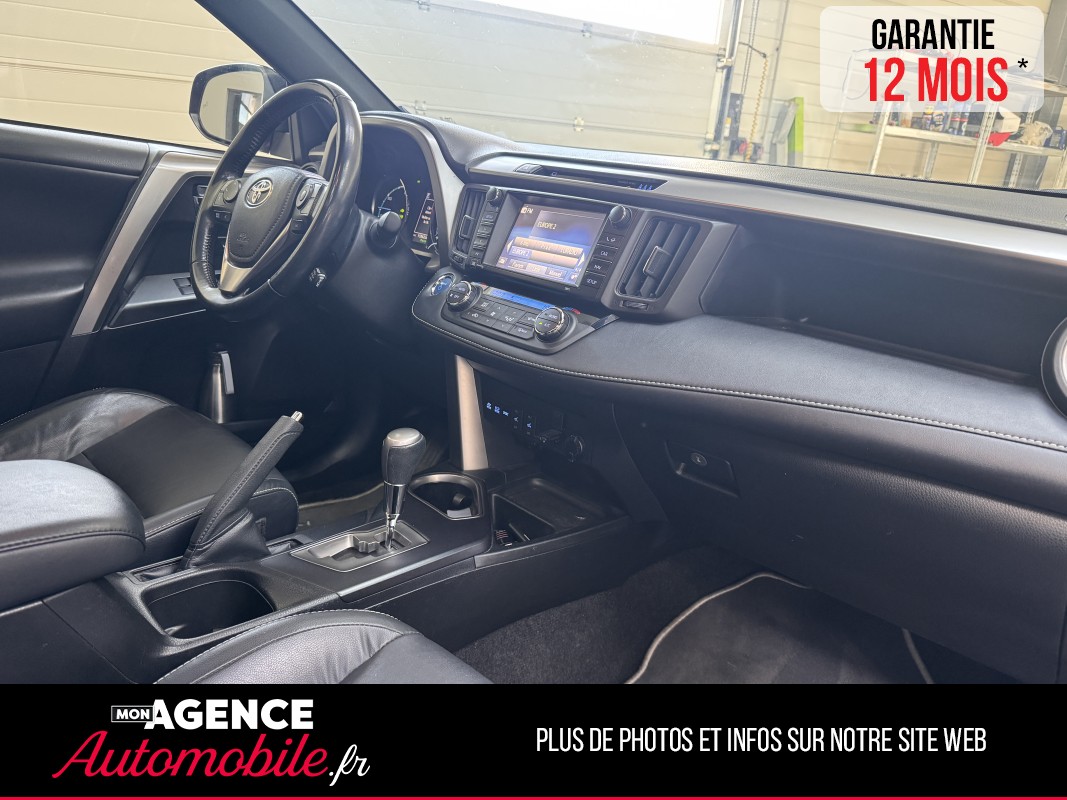 Toyota RAV4 HYBRIDE 2WD COLLECTION 197CH / Garantie 12 Mois