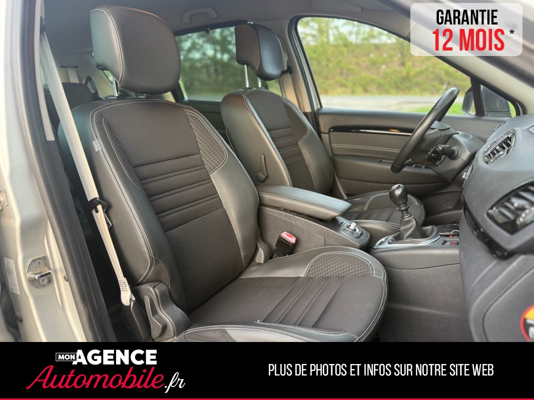 Renault GRAND SCENIC 1.6 DCI 130ch BOSE 7 Places *PREMIERE MAIN* / GARANTIE 12 MOIS