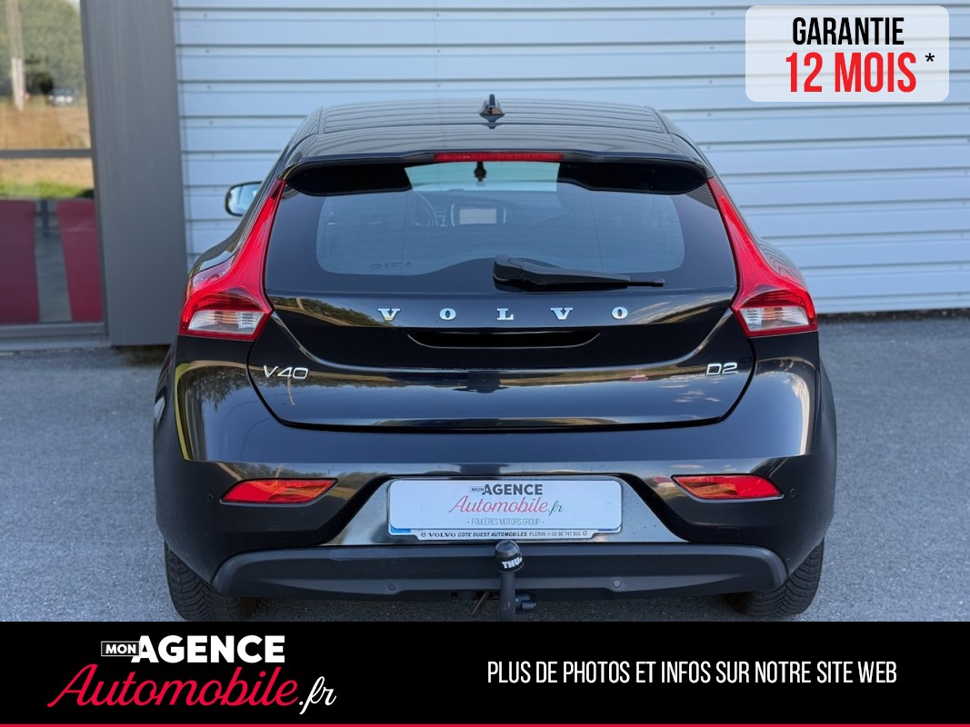 Volvo V40 D2 MOMENTUM 115ch *HISTORIQUE COMPLET*ATTELAGE*FEU AUTO*RADAR AR*/ GARANTIE 12 MOIS