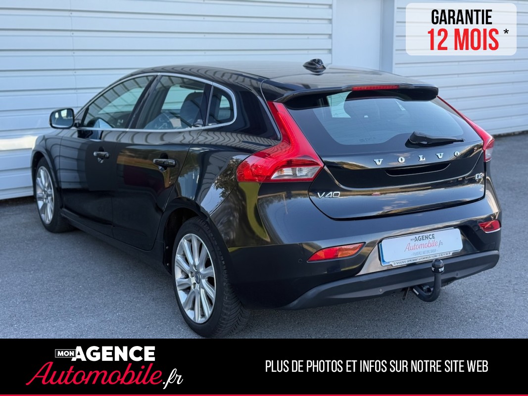Volvo V40 D2 MOMENTUM 115ch *HISTORIQUE COMPLET*ATTELAGE*FEU AUTO*RADAR AR*/ GARANTIE 12 MOIS