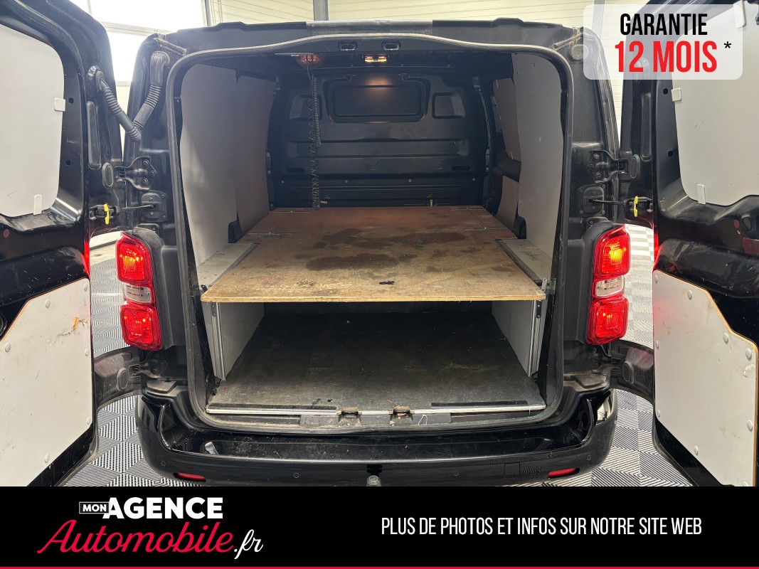 Peugeot EXPERT 2.0 HDI 180CH Fourgon Pack SPORT ASPHALT (M) EAT8 22 492 € HT - 26 990 € TTC  / Garantie 12 Mois