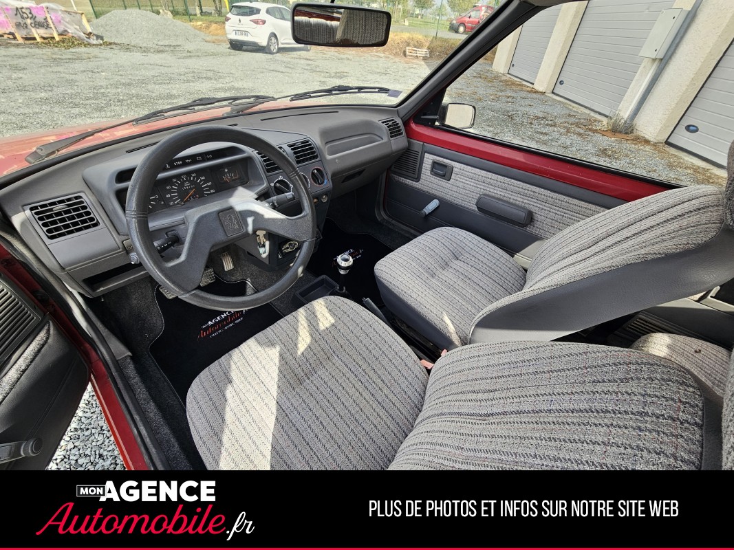 Peugeot 205 1.3 64ch XR - ATTELAGE - BVM5 3 PORTES / 5 PLACES