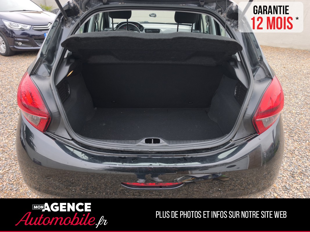 Peugeot 208 1.2 VTI 68Cv Like "Peu De Km" / Garantie 12 Mois
