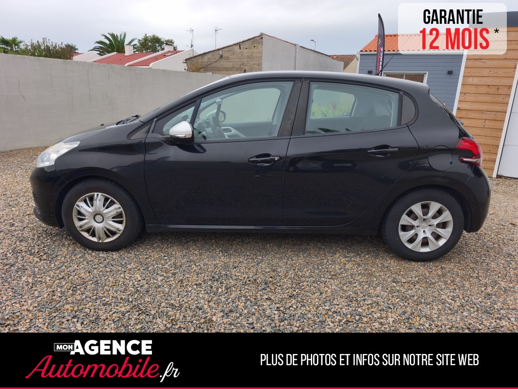 Peugeot 208 1.2 VTI 68Cv Like "Peu De Km" / Garantie 12 Mois