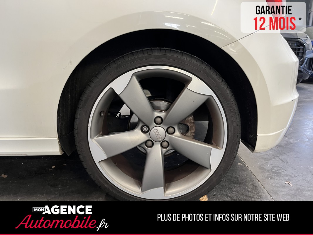 Audi A1 1.6 TDI S-LINE 105 CV
